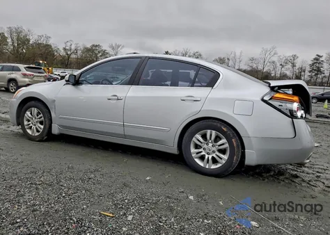 2011 Nissan Altima Base z USA, uszkodzony, nr VIN 1N4AL2AP4BN478548